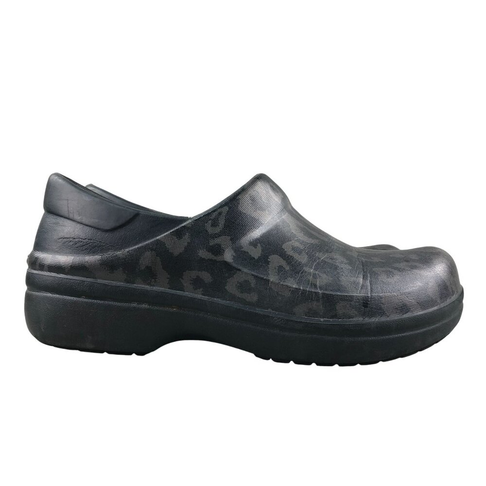 Crocs Women's Size 7 Felicity Black Grey Closed Toe Slip On Clogs Work Shoes